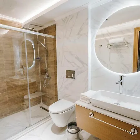 Beyaz Butik Hotel 2*